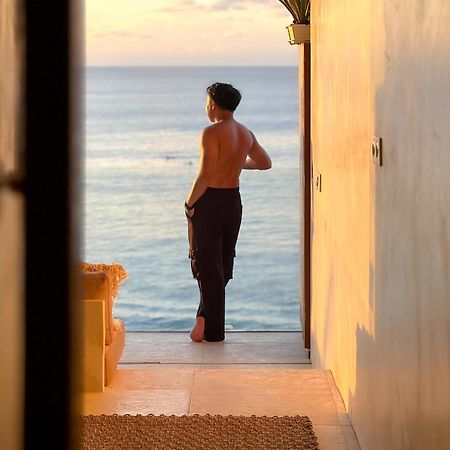 Mahi Mahi Beach Shack And Suites 울루와뚜 외부 사진