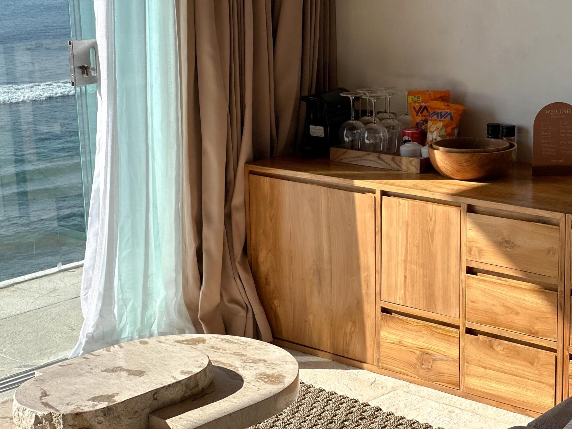 Mahi Mahi Beach Shack And Suites 울루와뚜 외부 사진