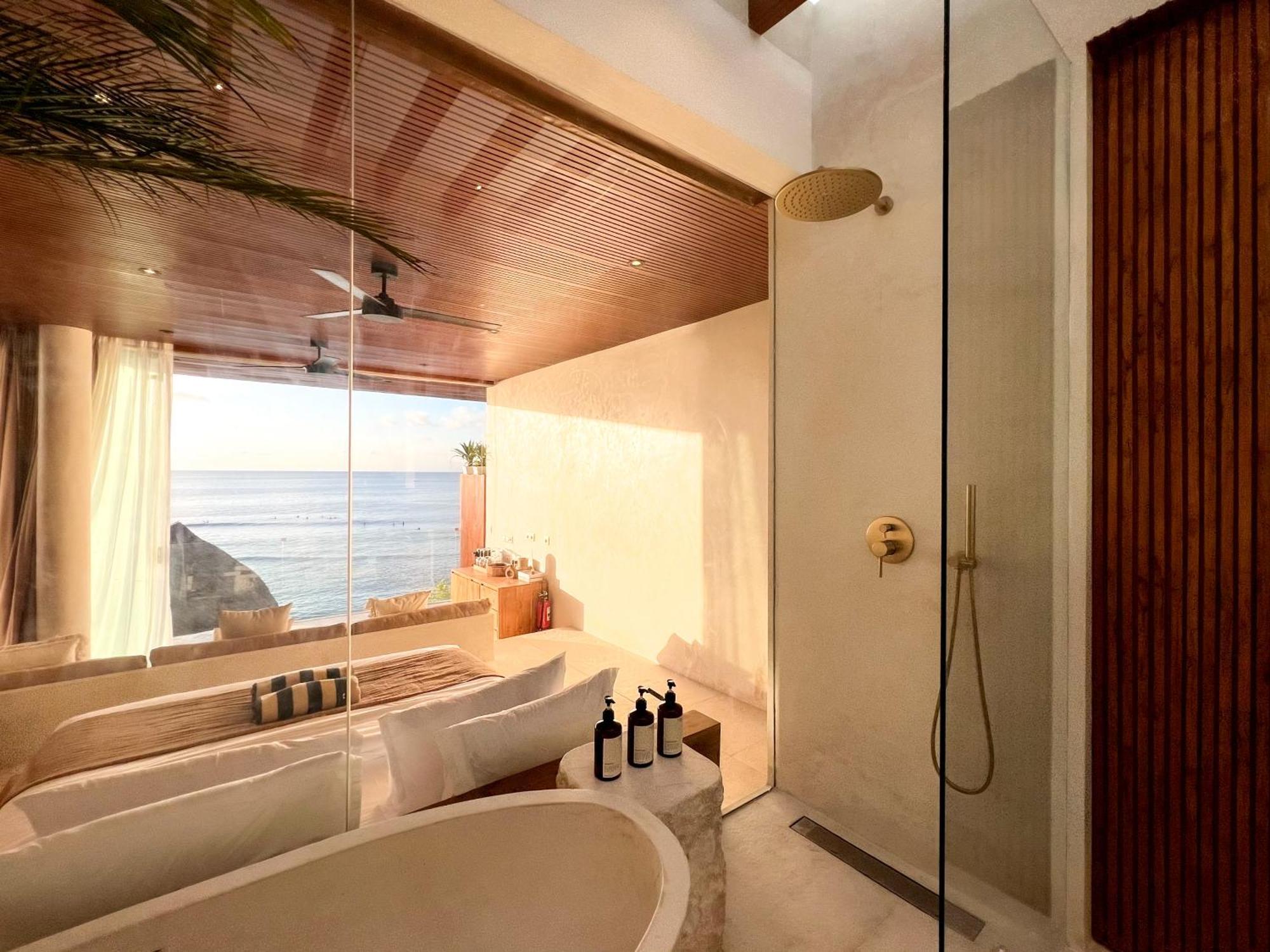 Mahi Mahi Beach Shack And Suites 울루와뚜 외부 사진